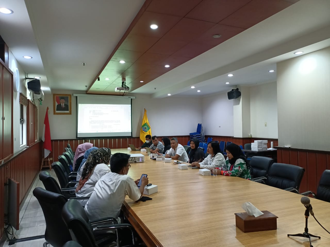 Menerima Kunjungan Bagian Hukum Kabupaten Tangerang